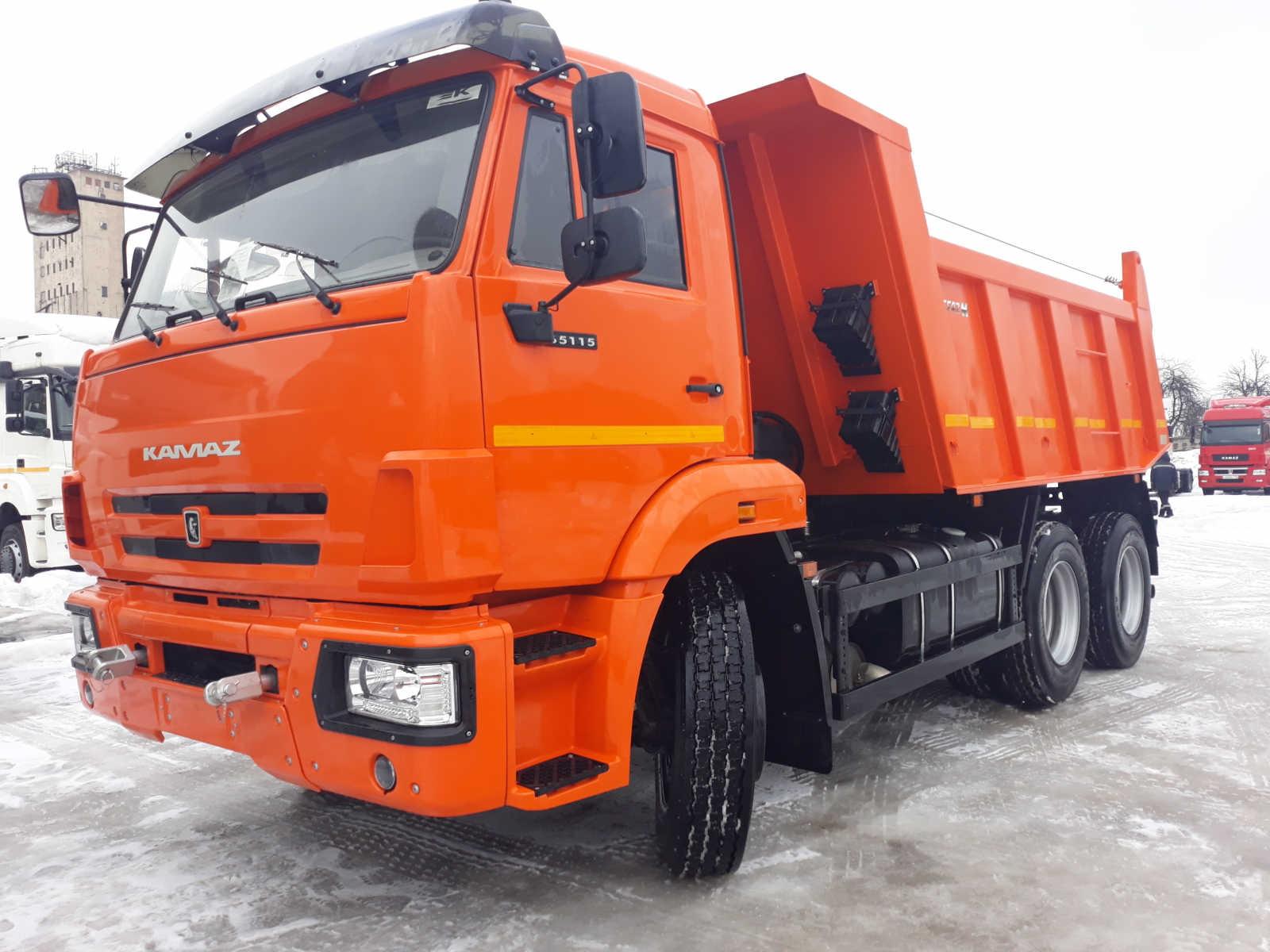 Фото №1: Строительный самосвал НЕФАЗ 65115-7058-48